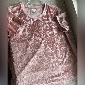 Dusty Pink Floral Velvet Top